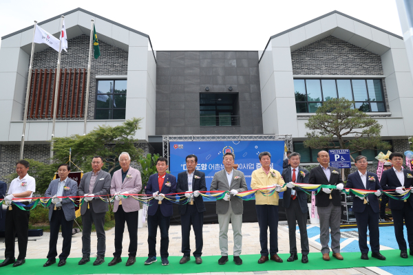 5일 안면읍 대야도항에서 진행된 준공식 모습.