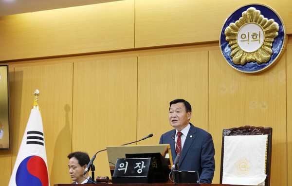 제295회 제1차 정례회 개회 (김맹호 의장)