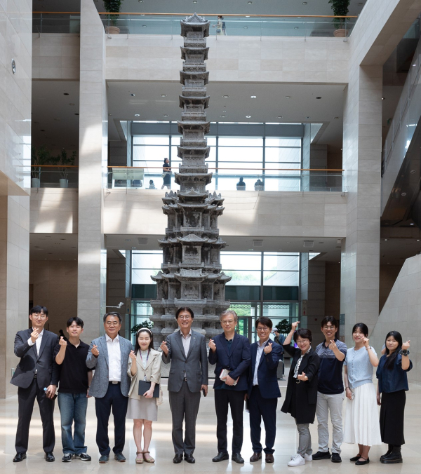 14일, 서울 용산에 위치한 국립중앙박물관과 국립한글박물관 방문 모습