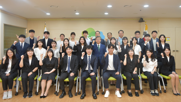 상반기 신규직원 임용식 기념사진