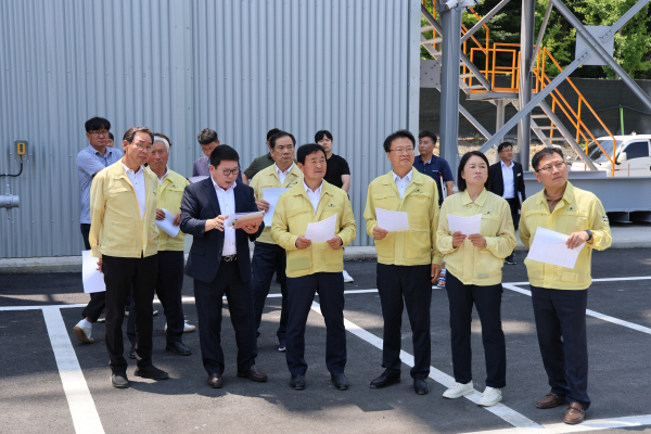 산업건설위원회, 2024년도 행정사무감사 중 현장방문 (고북면 폐기물종합재활용업)
