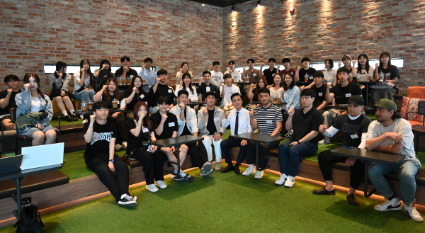 김태흠 충남지사는 27일 천안시를 찾아 ‘청년과의 대화’를 진행했다./사진=박동혁 기자