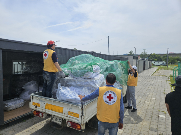 세종시설공단은 지난달 20일 지역사회 유관기관을 통해 세종시 내 사회적 약자를 위한 불용물품을 전달했다.