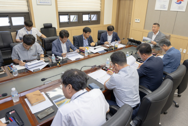 금강(어천~죽당) 지방정원 조성사업 기본 및 실시설계 착수보고회 개최 모습