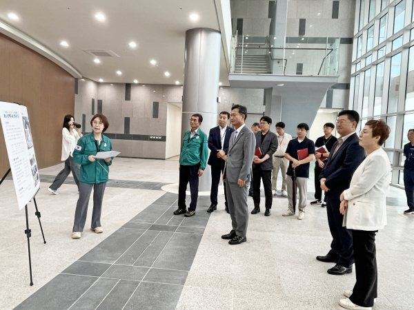 윤여권 청양군 부군수 읍면순방 모습