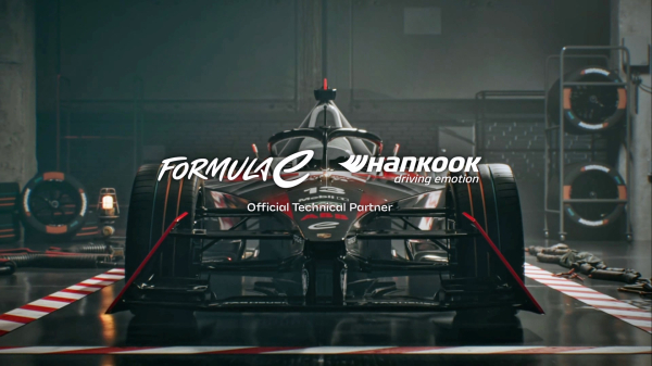 한국타이어, 포뮬러 E 전기차 레이싱 소재 신규 브랜드 필름 공개