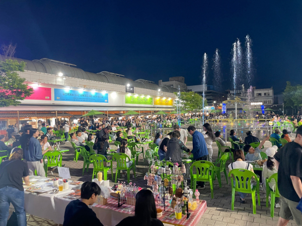 지난 밤마실 야시장 모습