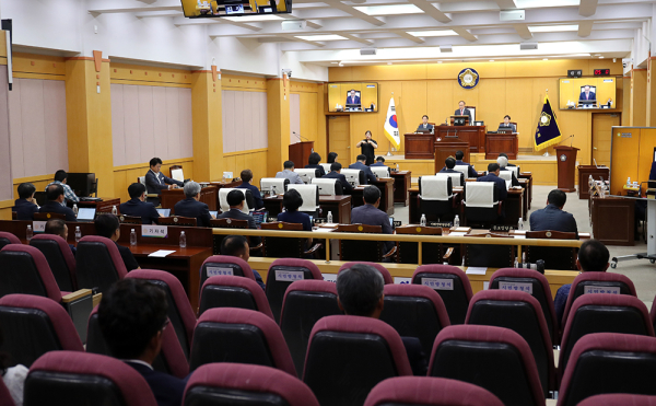 서산시의회, 제297회 임시회 폐회식 진행 모습