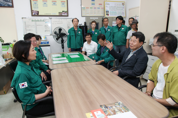 오영주 중기부 장관 당진 방문