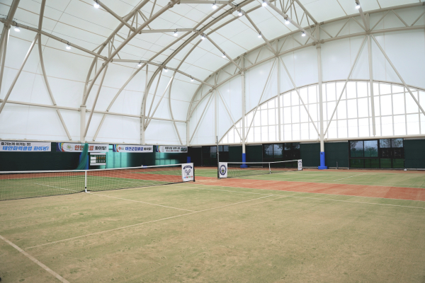 태안테니스장 비가림 시설 준공