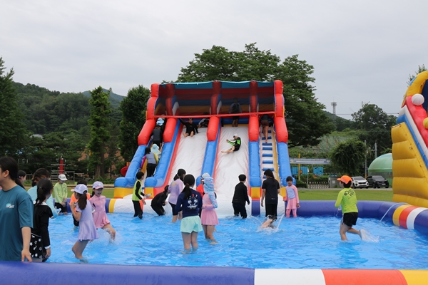 산흥초 여름 물놀이