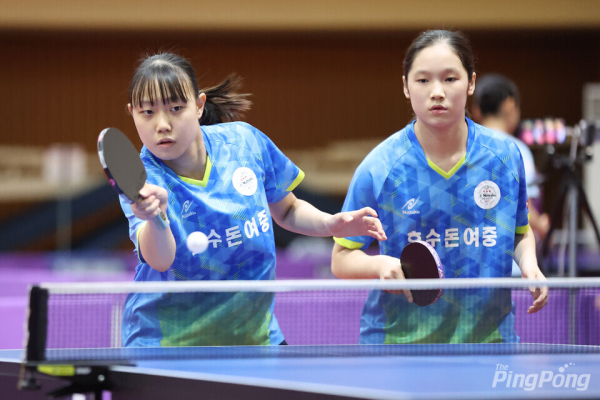 호수돈여중 경기사진 (최서연 , 이혜린)