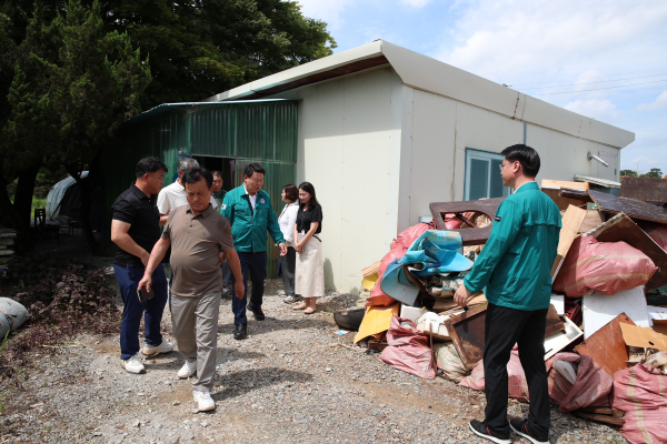 밝은사회당진클럽 수해 피해 복구 현장사진