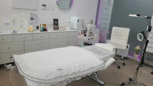 불법 미용업소 (피부) 운영 모습