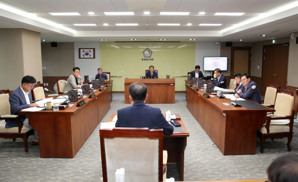 제355회 임시회 건설소방위원회(1차 회의 모습)