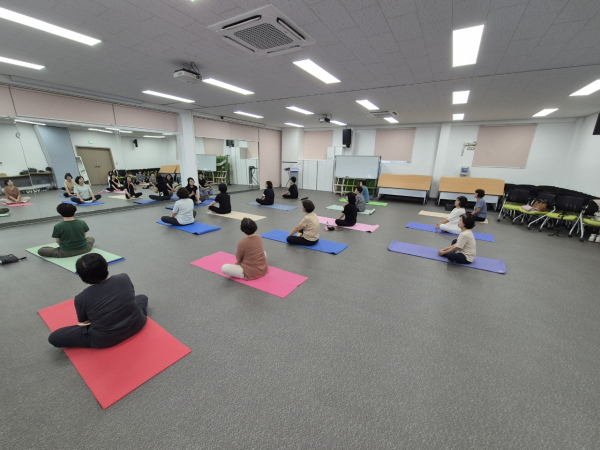 요가 진행 모습