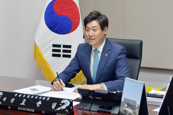 고준일 전 세종시의회 의장