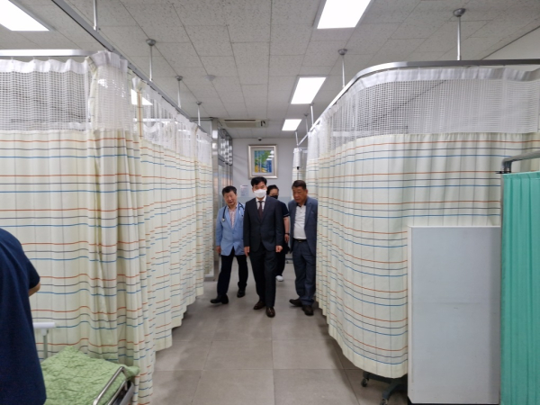 현대병원 응급실 둘러보는 중(현대병원 응급실)