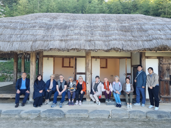 이응노의 예술혼을 찾아 홍성 방문한 프랑스 제자들