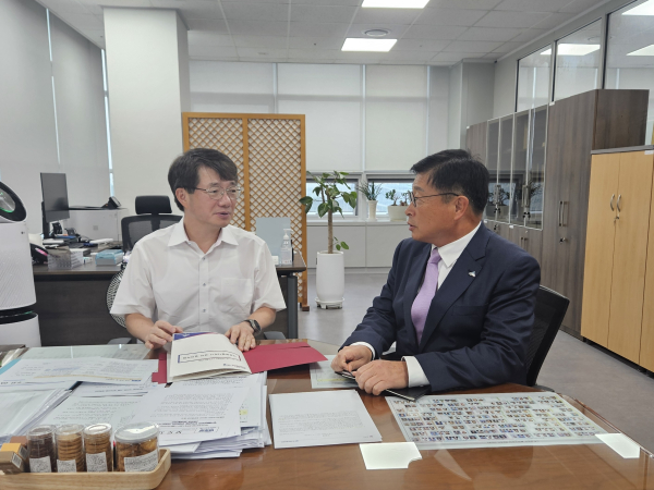 이승원 경제부시장, 김동일 기획재정부 예산실장 면담 모습