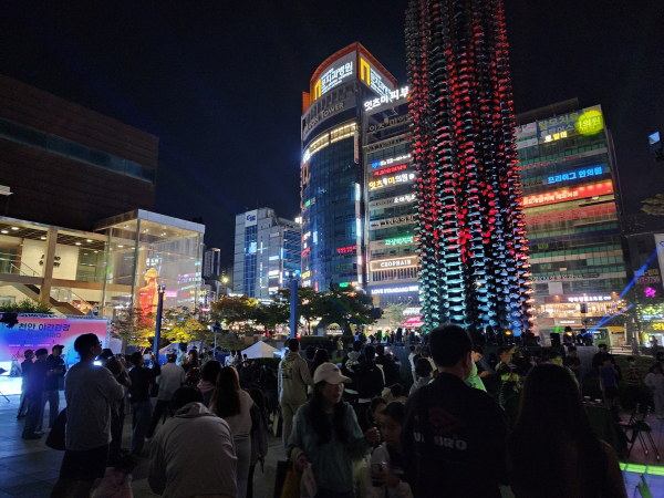 '천안의 빛 in ARARIO' 야간관광 축제 진행 모습