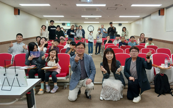 지난 26일 서산시립도서관에서 진행된 10월의 하늘 강연