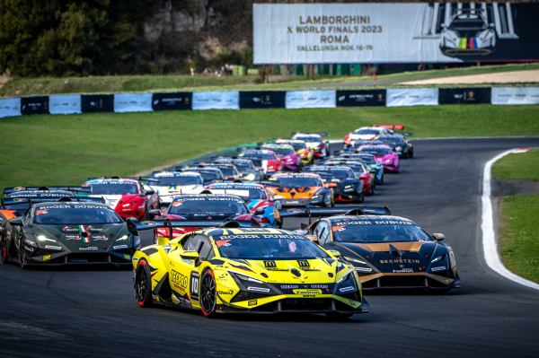 2023 시즌 람보르기니 슈퍼 트로페오 월드 파이널 대회 경기 장면