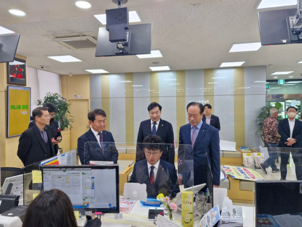 “밥心나눔적금” 출시 행사 모습