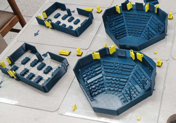 청주맹학교에 3D 촉지도 기증 모습
