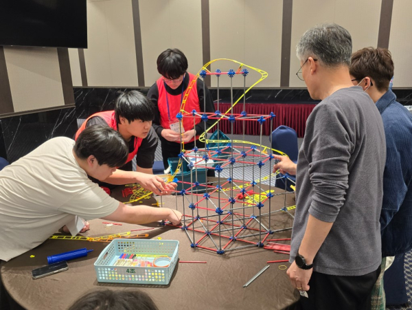 ‘미래누리 사제동행’ 체험활동 진행 모습