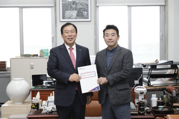 박정 예결위원장 면담 모습