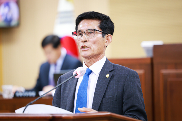 청양군의회 이경우 의원 5분 발언 모습