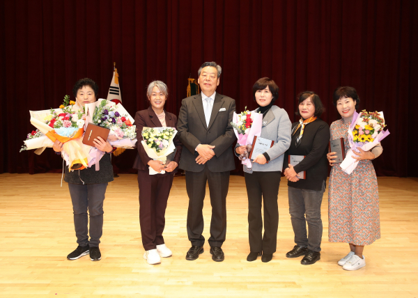 지난 28일 태안문화원에서 진행된 제32회 태안군 여성대회 모습.