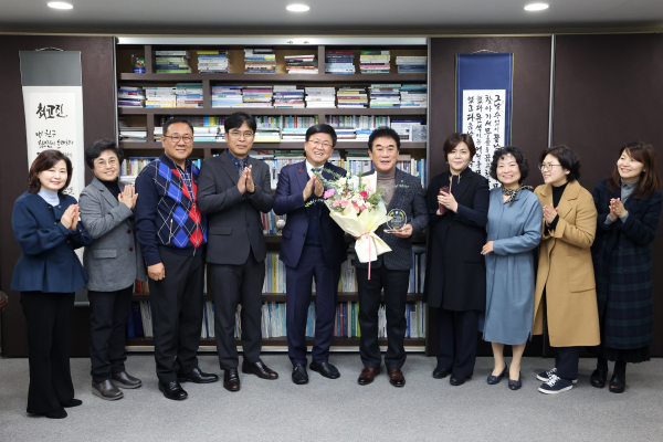 16일, ‘법무부 청소년 범죄예방 세종시지구위원회 감사패 수여식’ 기념사진