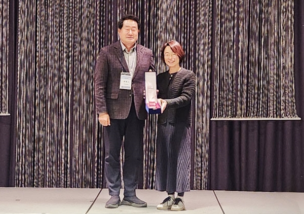 제26회 가헌학술상을 수상한 KAIST 전산학부 류석영 교수