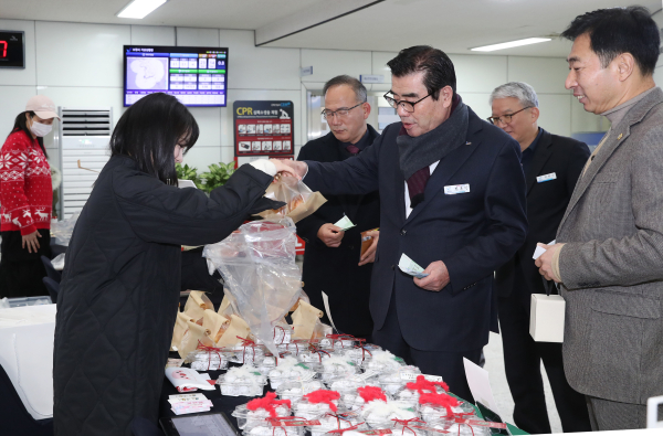 ‘이공사오 청년창업 성과나눔 마켓’ 개최 모습