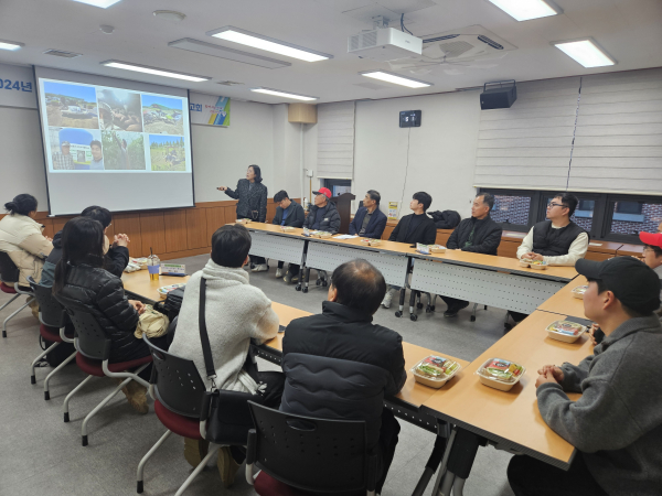 청년농업인 멘토링사업 성과보고회 개최 모습