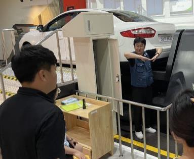 자동차전복체험 축 안전성 검사 실시 모습