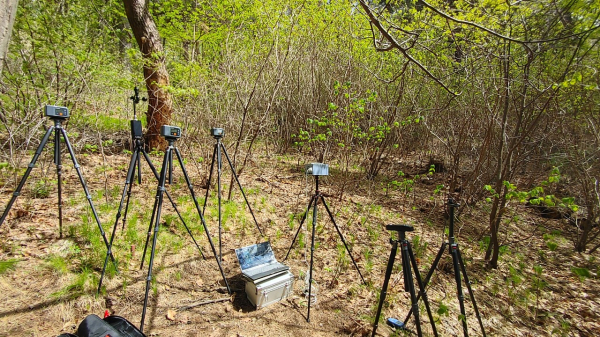 치유환경측정 모습 (국립산림치유원)