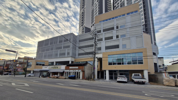 온양원도심 문화복합시설 전경