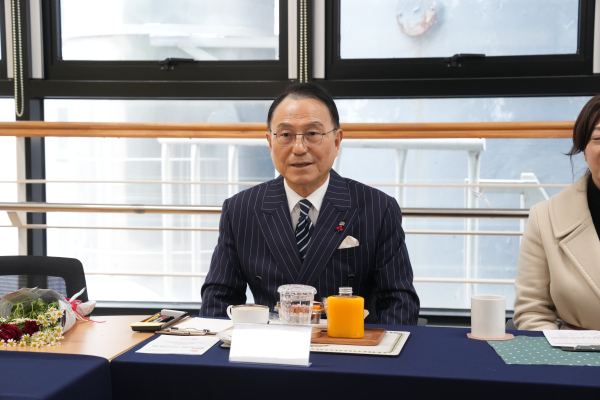 16일, 박상돈 시장이 설 명절을 앞두고 사회복지시설인 쌍용종합사회복지관 방문 모습