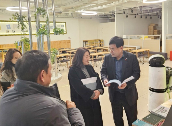 지난 16일 차명국 천안시 기획조정실장이 대흥이음·불당이음·안서이음 등 천안청년센터 3개소를 방문해 운영 현황을 점검했다.