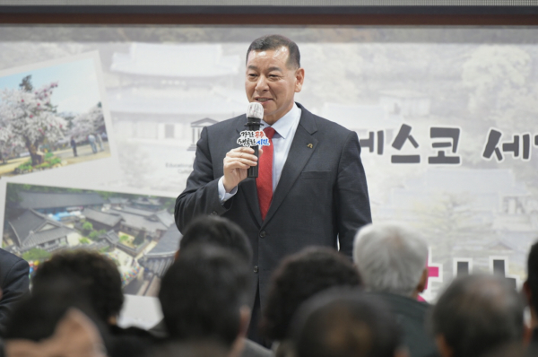 지난해 읍면동 방문한 최원철 공주시장 모습