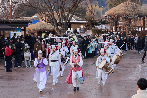 아산 외암마을 정월대보름 축제 진행 모습