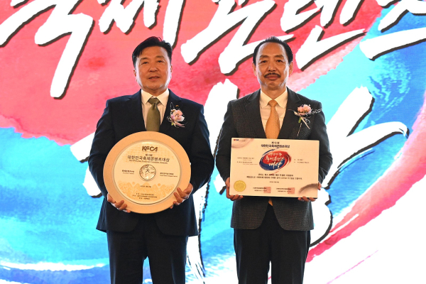 대한민국 축제콘텐츠 대상 6년연속 수상 기념촬영