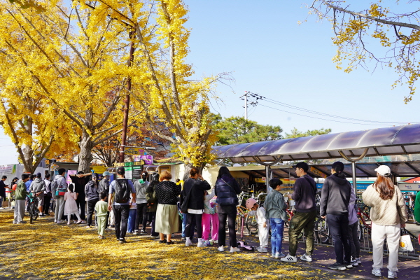 곡교천 야영장· 공영자전거대여소 운영 모습