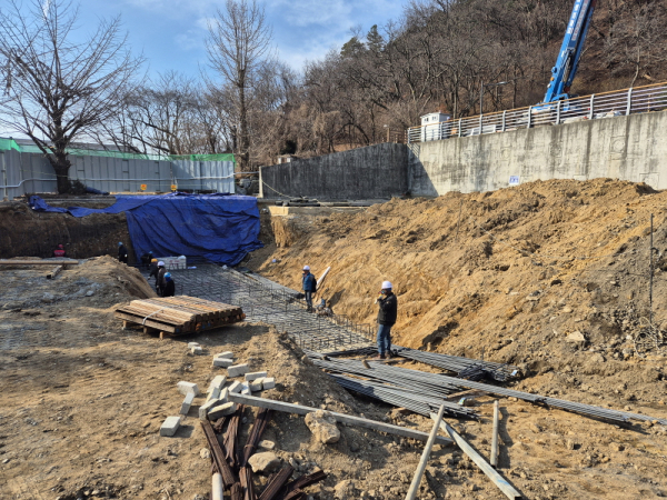 관내 취약시설 해빙기 안전점검 모습