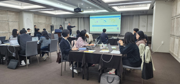 AI 디지털교과서 활용 지원 역량강화 직무교육 진행 모습