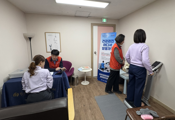 롯데백화점대전점 건강캠페인 진행 모습