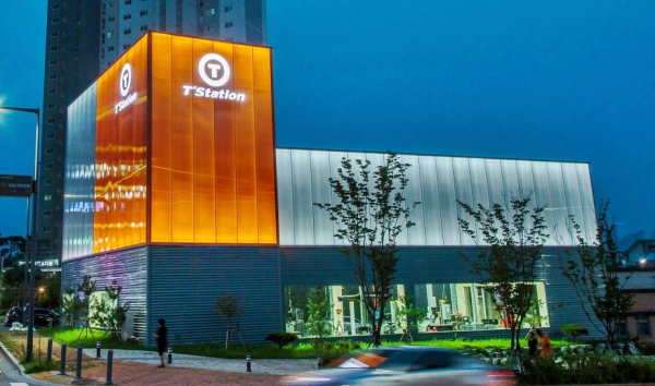 한국타이어의 타이어 중심 자동차 토탈 서비스 전문점 티스테이션(T'Station)